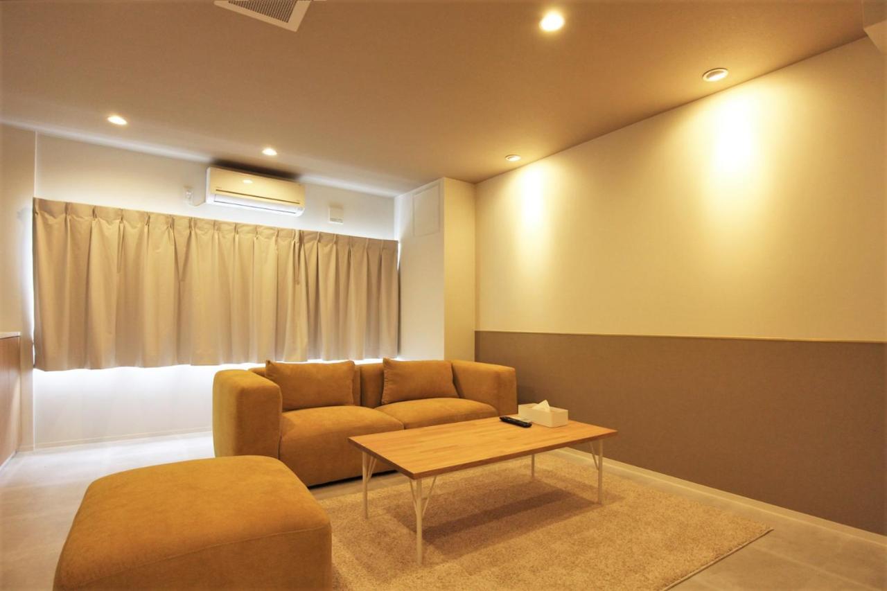 Sekai Hotel Nishikujyo Ōsaka Exterior foto